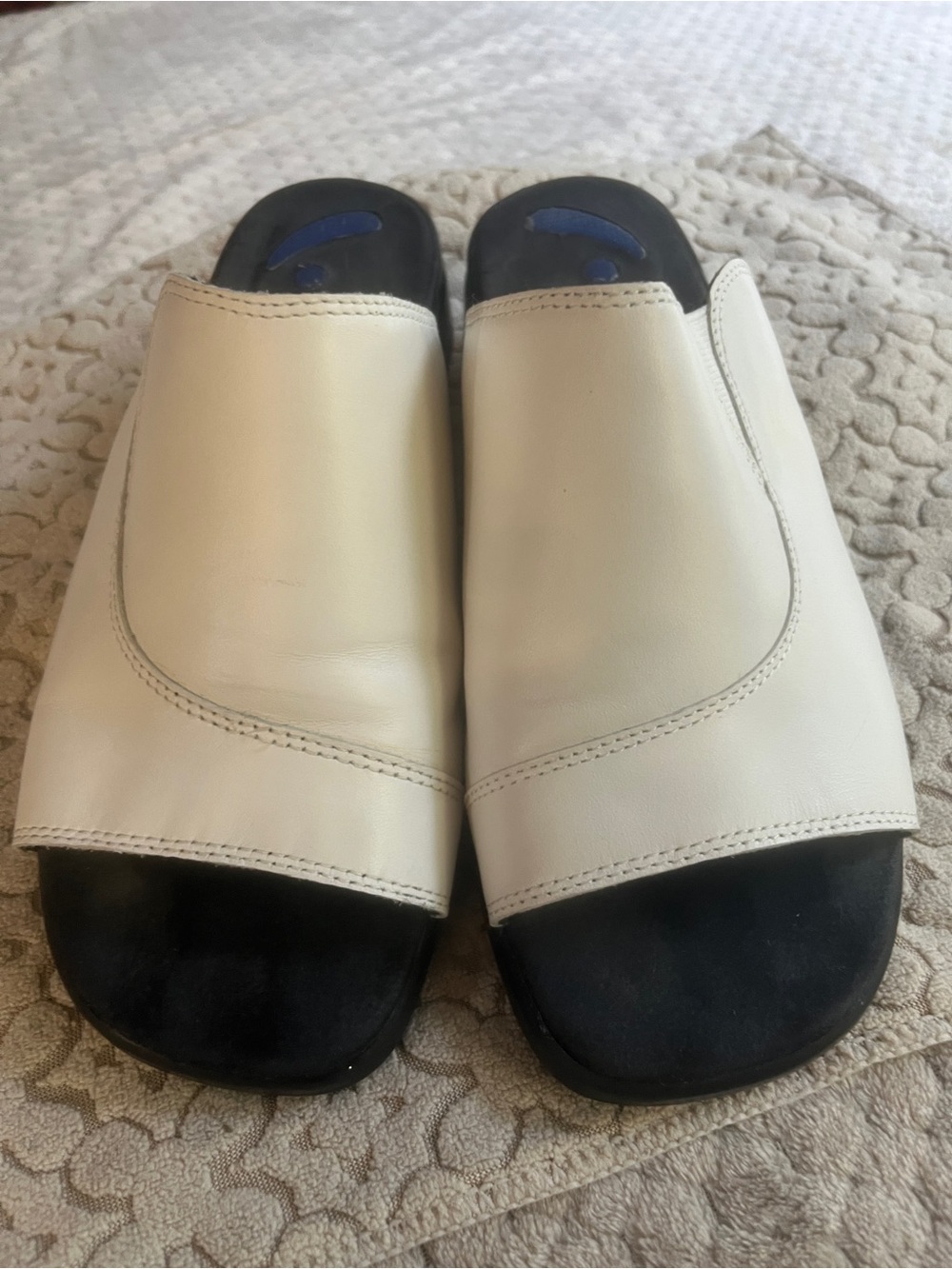 Auditions Cream and Black Leather Slide Mules